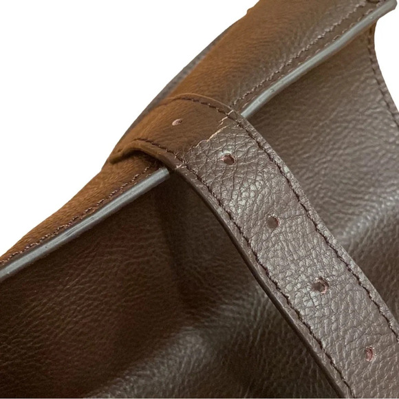 Mulberry | Vintage Elgin Tote in Chocolate Pebbled Leather - Picture 13 of 16